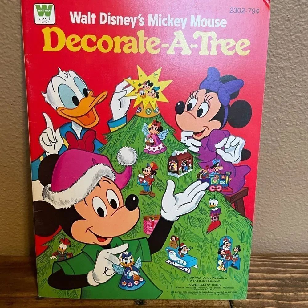 1979 Walt Disney Decorate A Christmas Tree Book